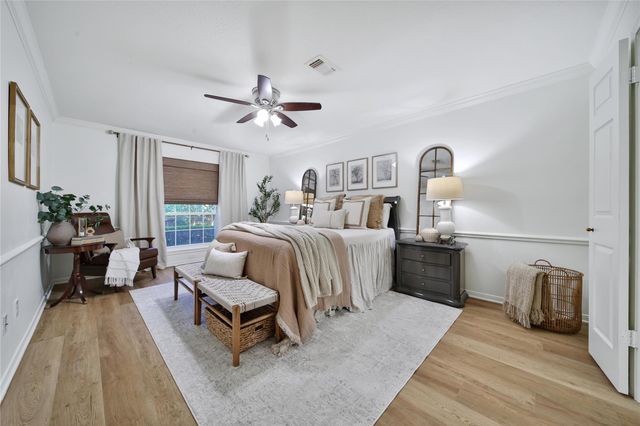 14 Twin Springs Place, The Woodlands, TX 77381