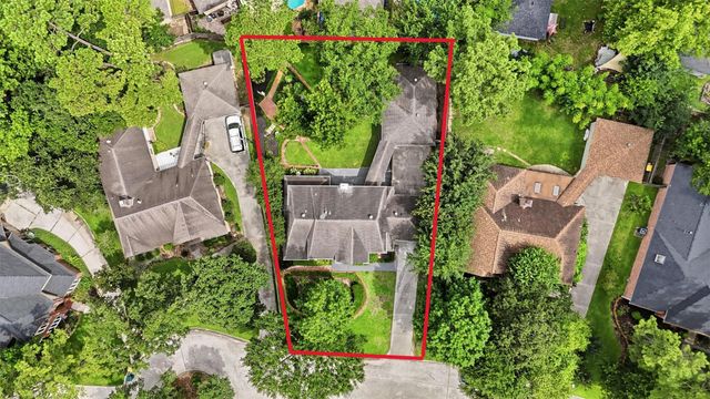 14 Twin Springs Place, The Woodlands, TX 77381