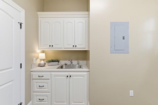 196 Tallulah, Hattiesburg, MS 39402