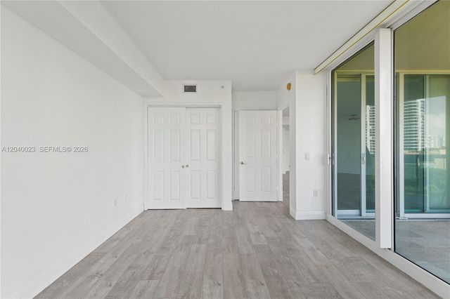 3370 Hidden Bay Dr 602, Aventura, FL 33180