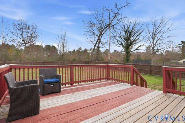 240 Southwood Dr, Petersburg, VA 23805