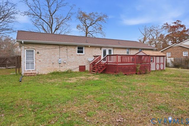 240 Southwood Dr, Petersburg, VA 23805