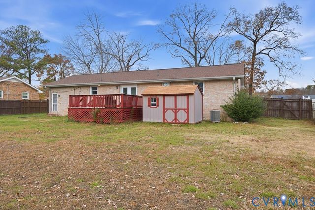 240 Southwood Dr, Petersburg, VA 23805