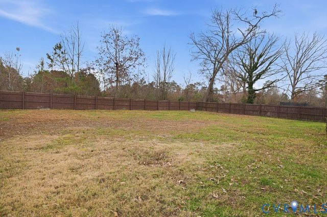 240 Southwood Dr, Petersburg, VA 23805