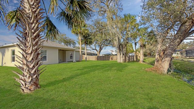 594 Bayharbor Terrace, Sebastian, FL 32958