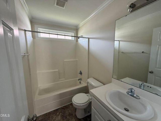 4008 Huntsmoor Lane, Wilson, NC 27896