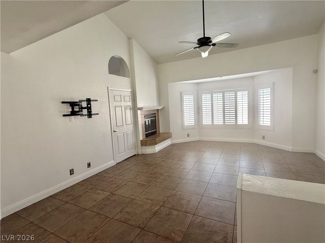 7628 Spruce Run Court, Las Vegas, NV 89128