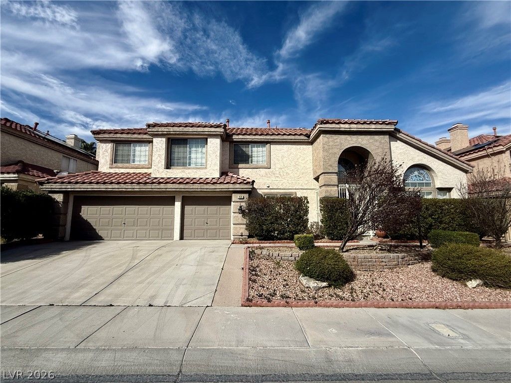 7628 Spruce Run Court, Las Vegas, NV 89128