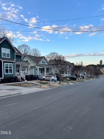 914 South Street, Durham, NC 27707