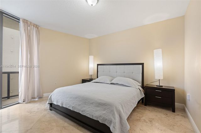 16275 Collins Ave 902, Sunny Isles Beach, FL 33160