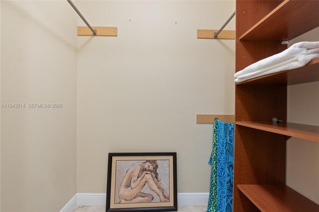 16275 Collins Ave 902, Sunny Isles Beach, FL 33160