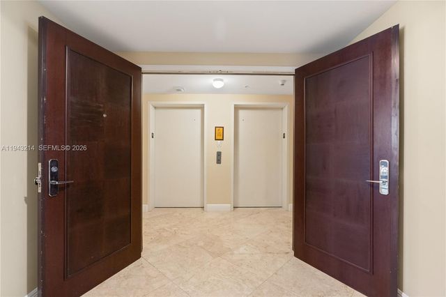 16275 Collins Ave 902, Sunny Isles Beach, FL 33160