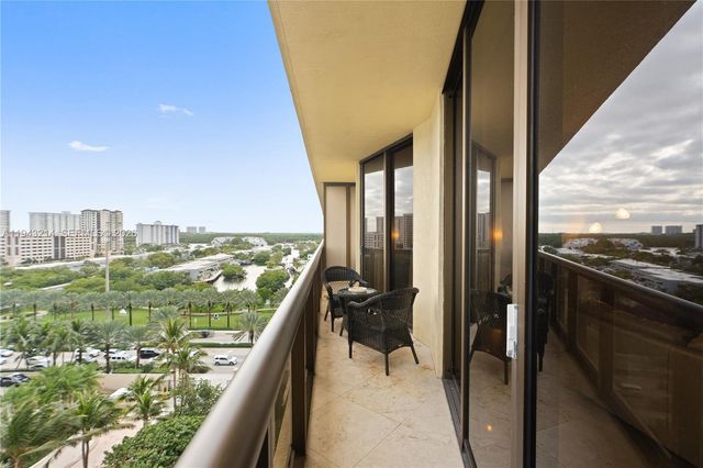 16275 Collins Ave 902, Sunny Isles Beach, FL 33160