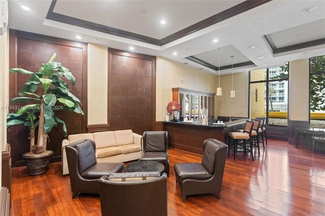 16275 Collins Ave 902, Sunny Isles Beach, FL 33160