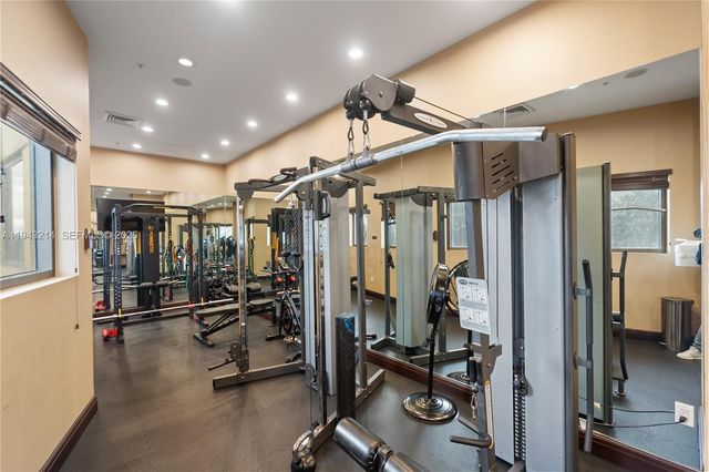 16275 Collins Ave 902, Sunny Isles Beach, FL 33160