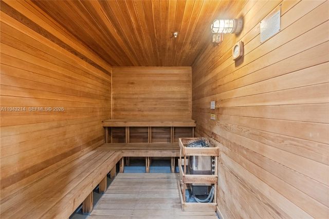 16275 Collins Ave 902, Sunny Isles Beach, FL 33160