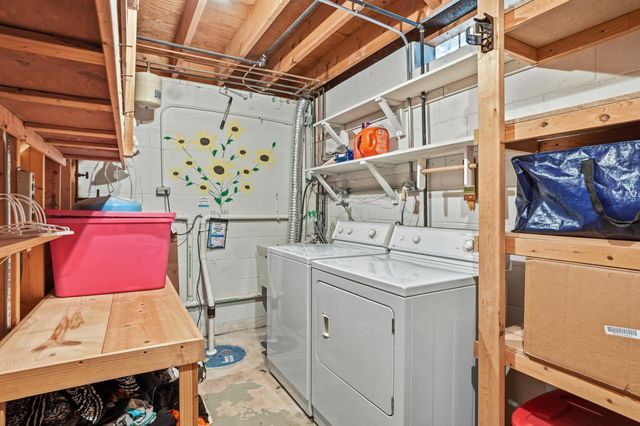 508 W 117th Place, Crown Point, IN 46307