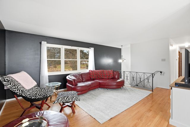 508 W 117th Place, Crown Point, IN 46307