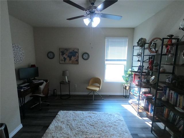 835 Mineral Wells Lane, College Station, TX 77845