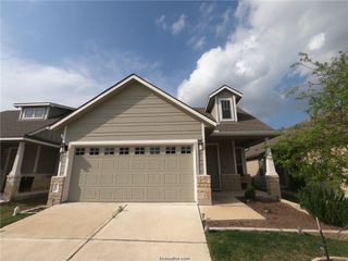 835 Mineral Wells Lane, College Station, TX 77845