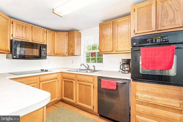 24171 ADELAIDE ST, Parksley, VA 23421