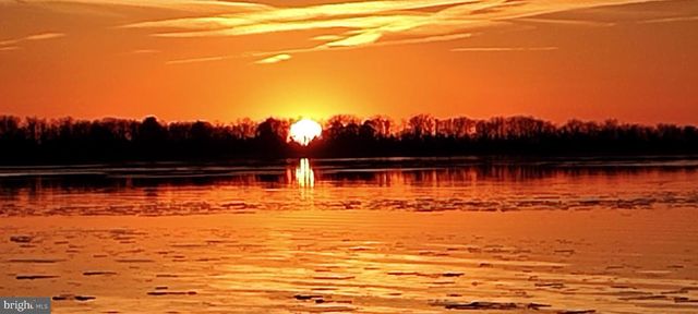 24171 ADELAIDE ST, Parksley, VA 23421