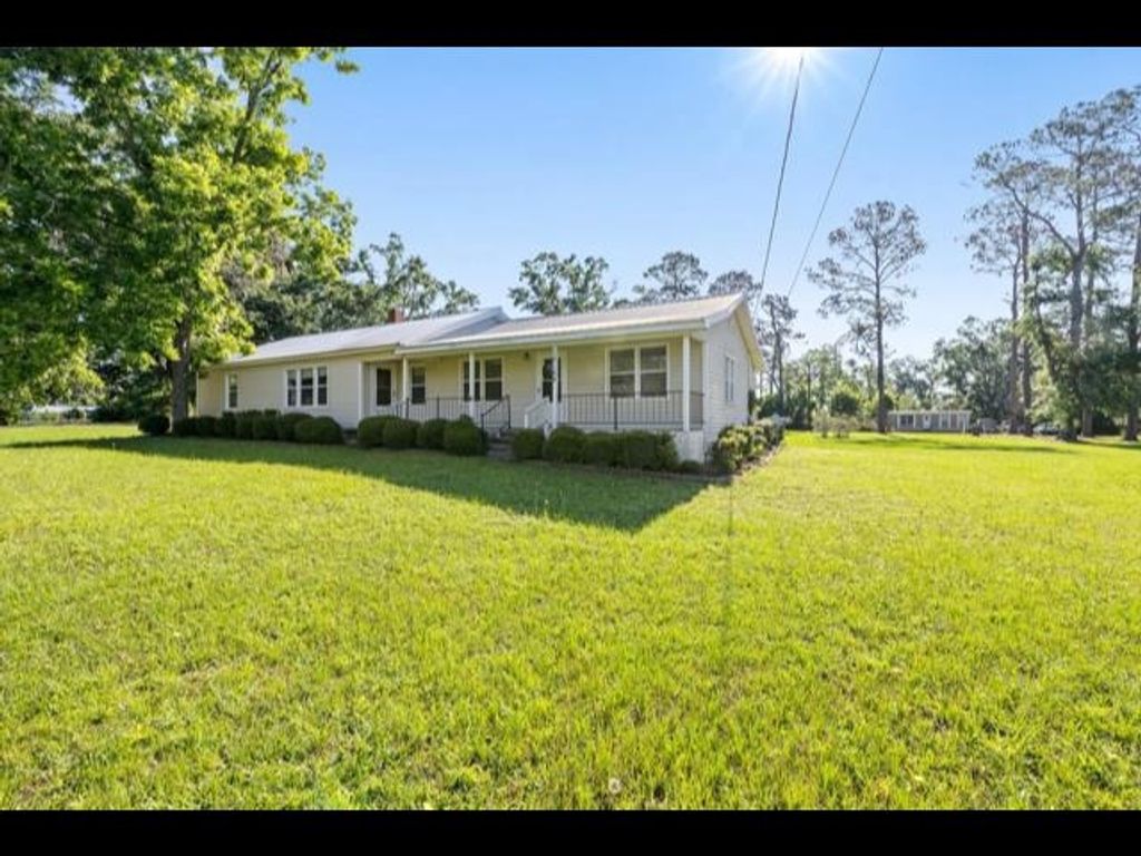 10168 NE Colin Kelly Highway, Pinetta, FL 32350