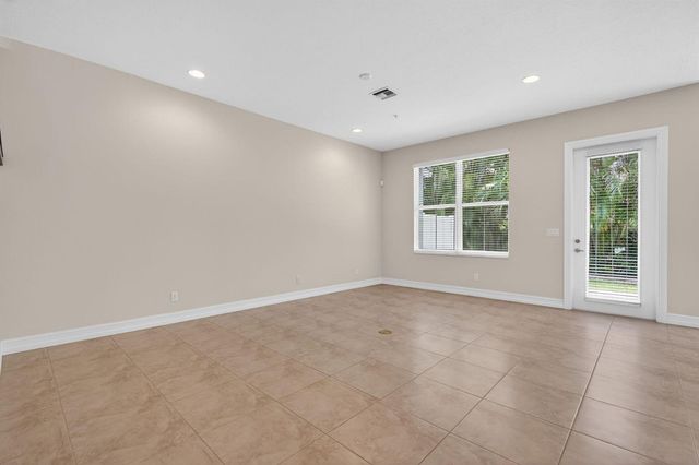 1950 Juno Landing Lane, North Palm Beach, FL 33408