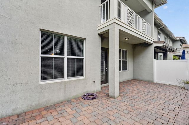 1950 Juno Landing Lane, North Palm Beach, FL 33408