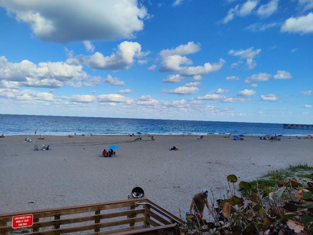 1950 Juno Landing Lane, North Palm Beach, FL 33408