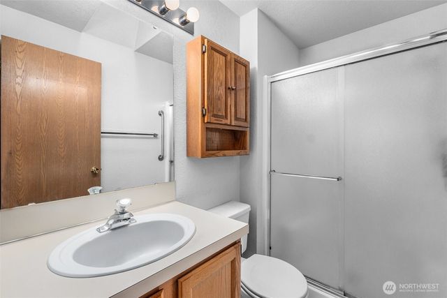 1414 Creekwood Court SE, Olympia, WA 98501