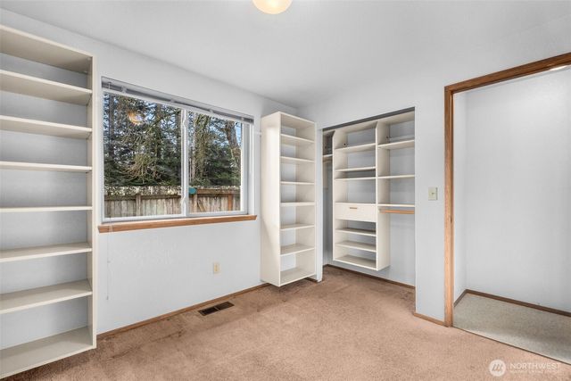 1414 Creekwood Court SE, Olympia, WA 98501