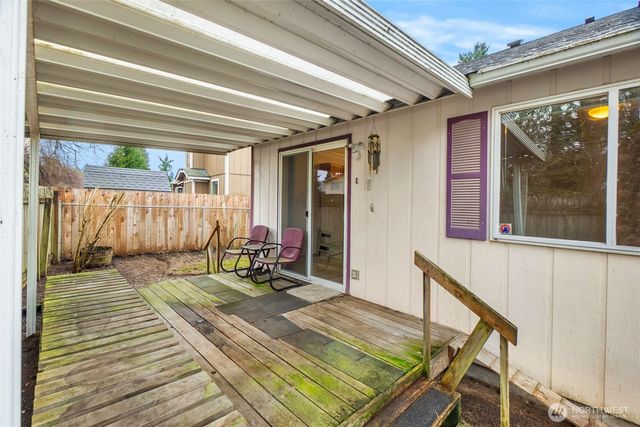 1414 Creekwood Court SE, Olympia, WA 98501