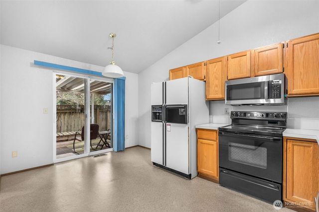 1414 Creekwood Court SE, Olympia, WA 98501