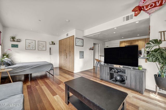 1450 Idlewild Drive 1133, Reno, NV 89509