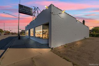 12744 E 8 Mile Road, Detroit, MI 48205