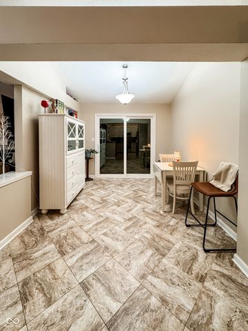 5826 Oberlies Way, Plainfield, IN 46168