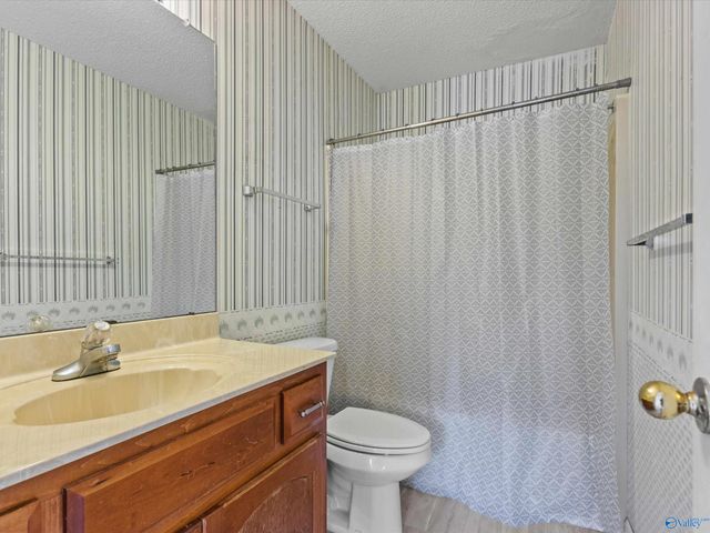 232 West Lake Circle, Madison, AL 35758