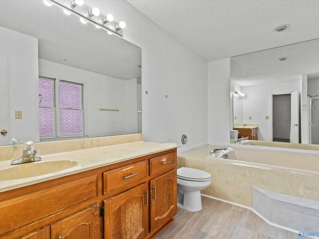 232 West Lake Circle, Madison, AL 35758