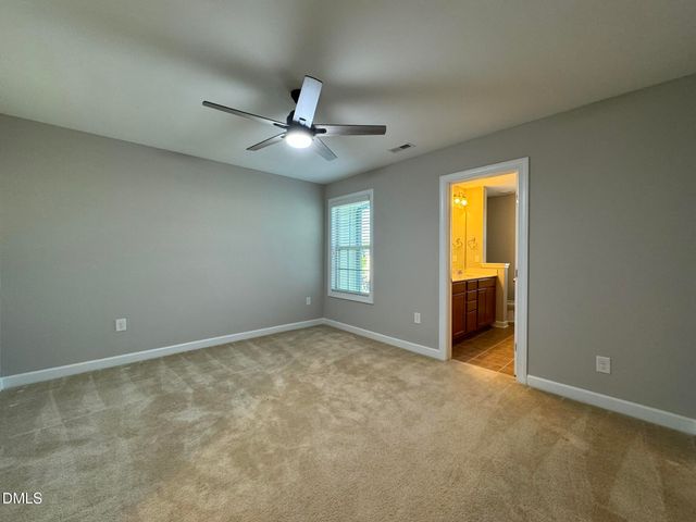 128 Alamosa Place, Cary, NC 27519