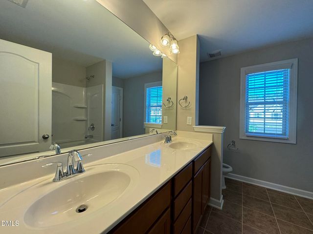 128 Alamosa Place, Cary, NC 27519