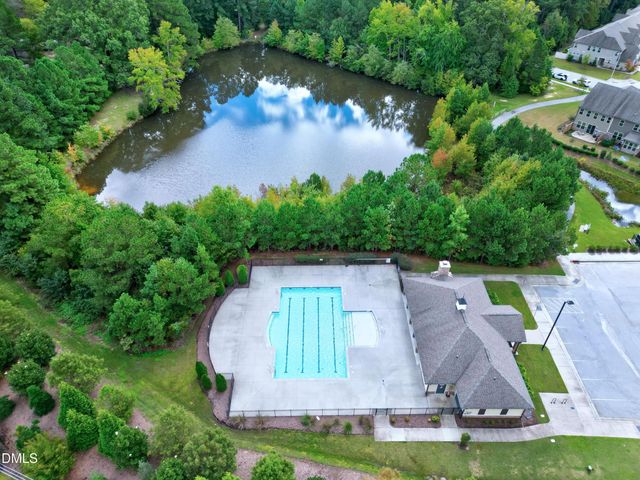 128 Alamosa Place, Cary, NC 27519