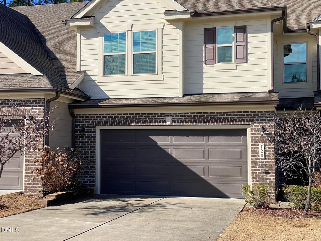 128 Alamosa Place, Cary, NC 27519