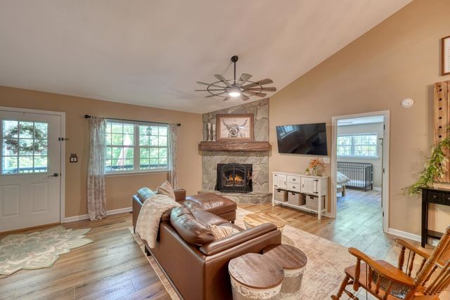 18 Tranquility Trail, Blairsville, GA 30512