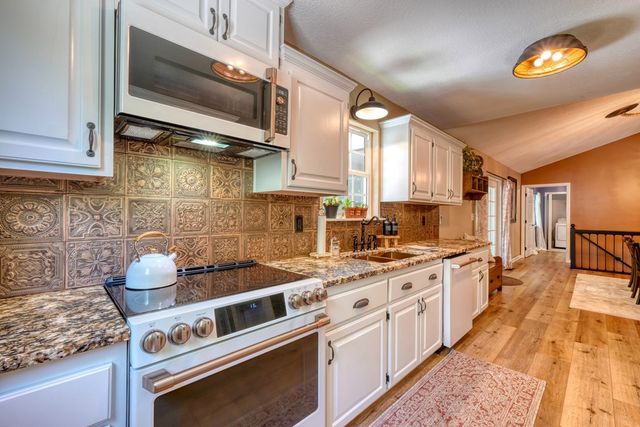 18 Tranquility Trail, Blairsville, GA 30512