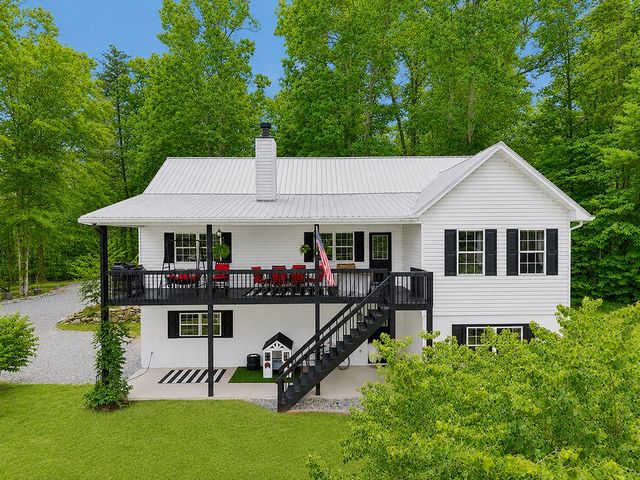 18 Tranquility Trail, Blairsville, GA 30512