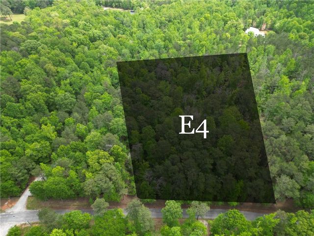8595 Serenbe Road, Chattahoochee Hills, GA 30268