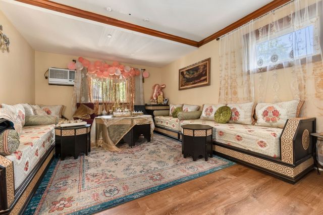 11-11A Concord St, Lynn, MA 01902