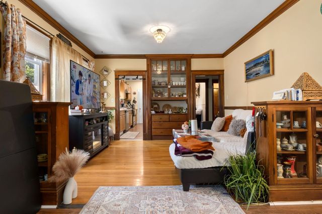 11-11A Concord St, Lynn, MA 01902