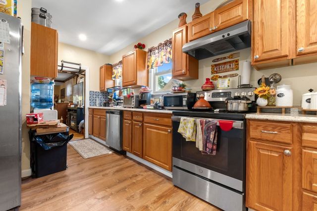 11-11A Concord St, Lynn, MA 01902